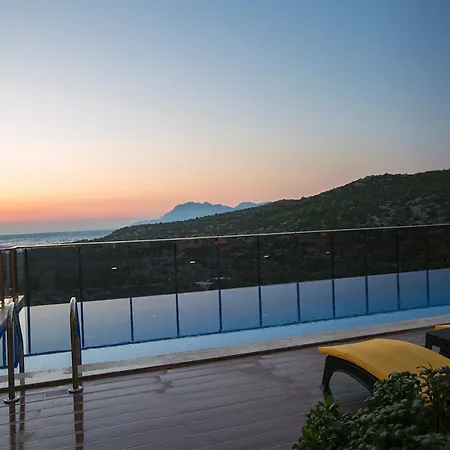 Villa Suare *